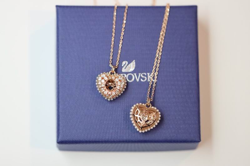 Swarovski Necklace 04yxh26